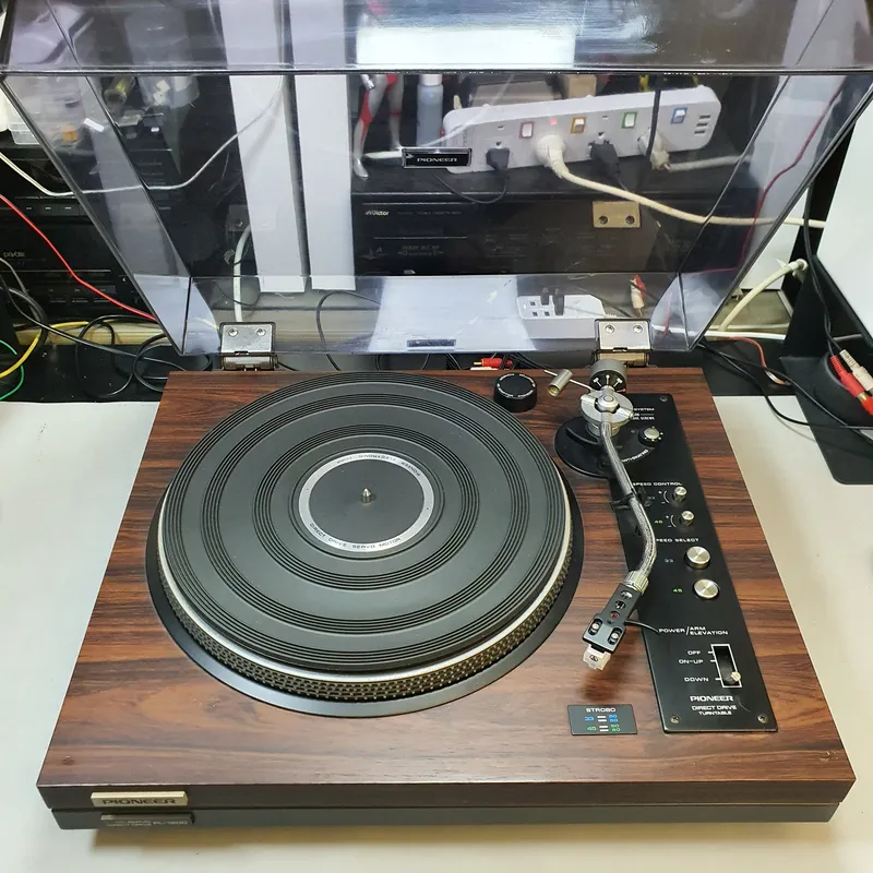 Pioneer PL-1200