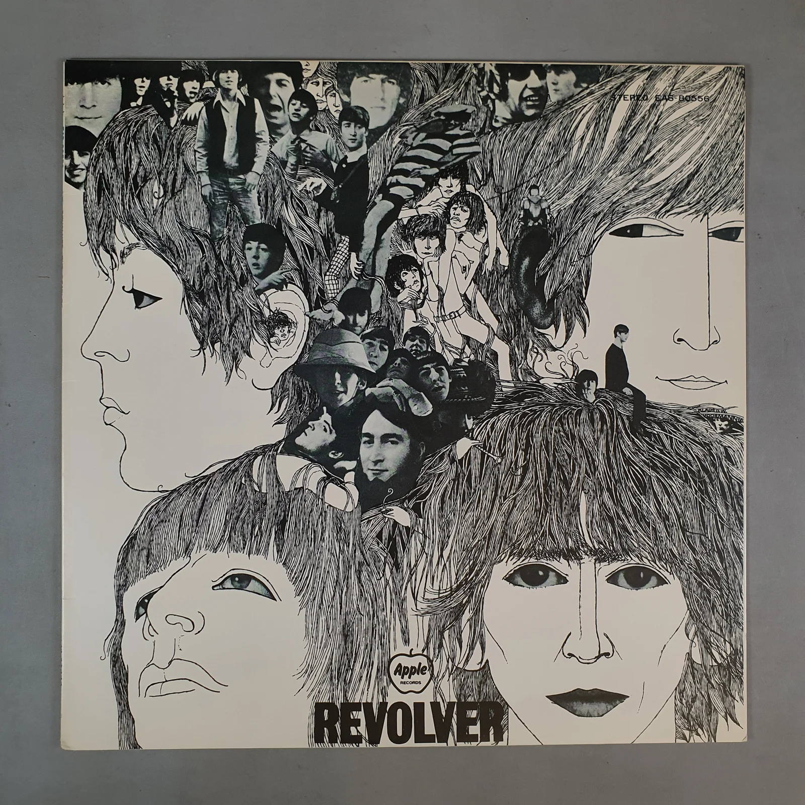The Beatles - Revolver = リボルバー
